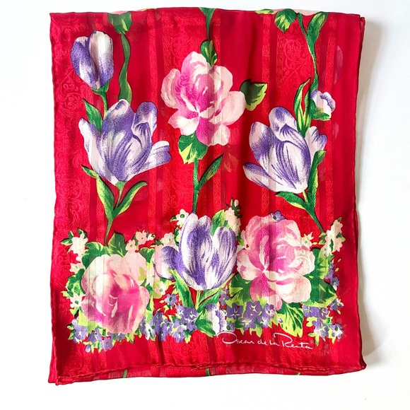 vintage Oscar de la Renta red floral print silk scarf - Picture 2 of 11